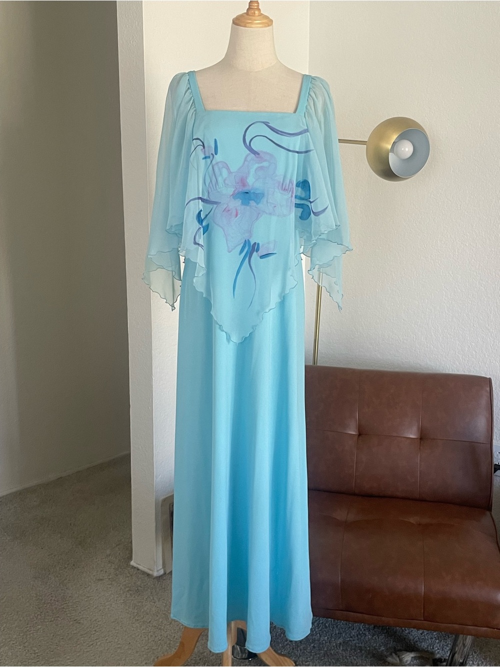 Vintage 1970s Cottagecore Boho Union Made Floral Cape Dress
